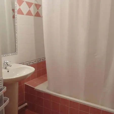 Apartment Familial Confortable Au Coeur De Valensole - Fr-1-822-8
