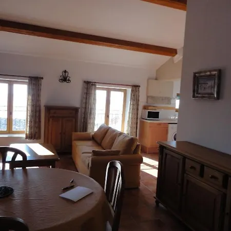 Familial Confortable Au Coeur De Valensole - Fr-1-822-8